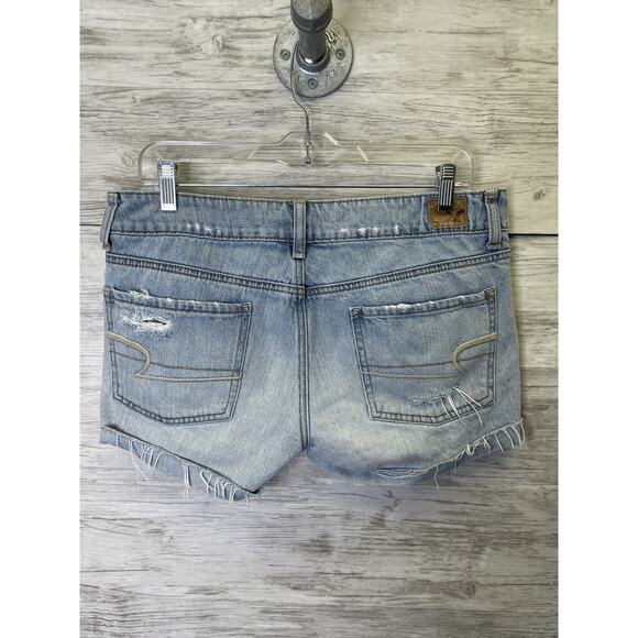 American Eagle Shorts Womens 6 Blue Distressed Denim High Rise Ripped Cutoff - Picture 8 of 11